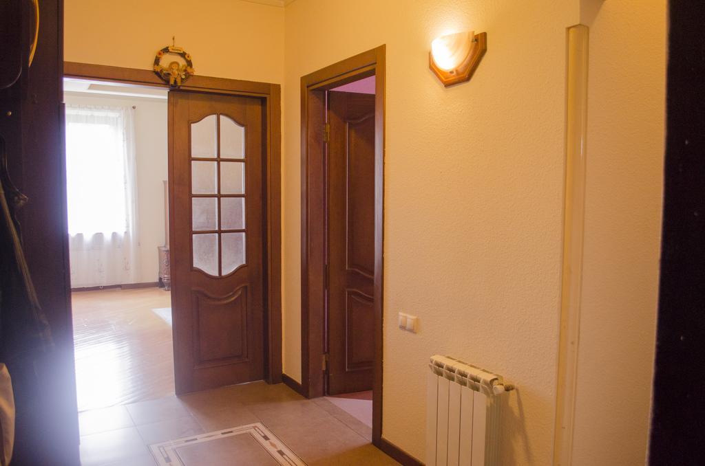 Apartment On Gia Chanturia 5 Tbilisi Exterior photo